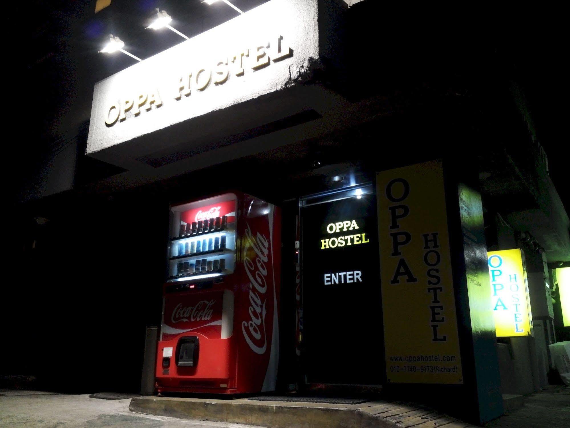 Oppa Hostel Seoul Eksteriør billede