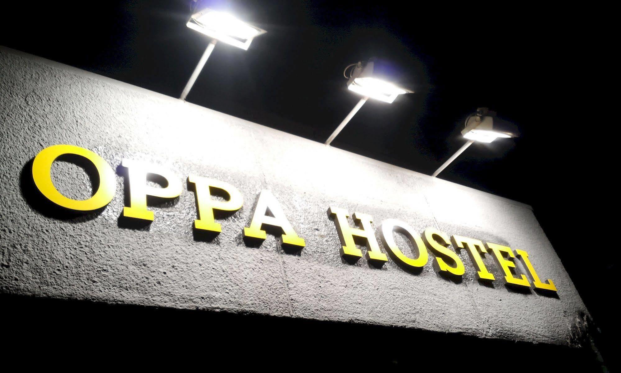 Oppa Hostel Seoul Eksteriør billede